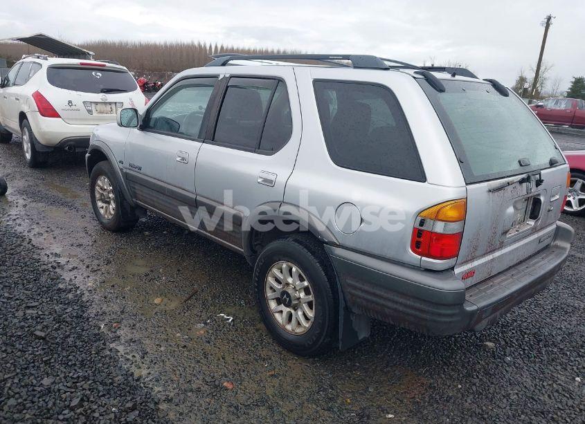 Photo 3 of 2000 Honda Passport EX/LX (VIN 4S6DM58W6Y4406996)