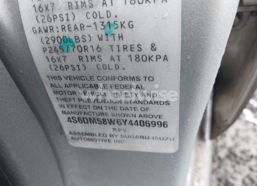 Photo 9 of 2000 Honda Passport EX/LX (VIN 4S6DM58W6Y4406996)