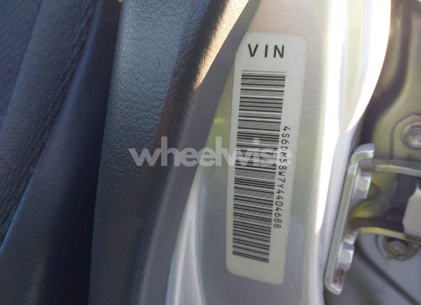 Photo 9 of 2000 Honda Passport EX/LX (VIN 4S6DM58W7Y4404688)