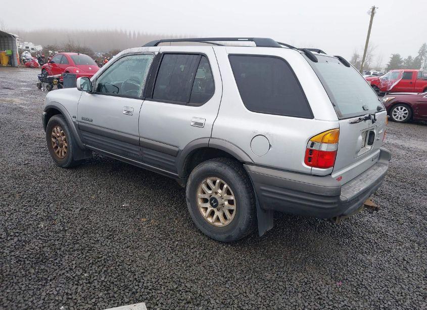Photo 3 of 2000 Honda Passport EX/LX (VIN 4S6DM58W9Y4416440)