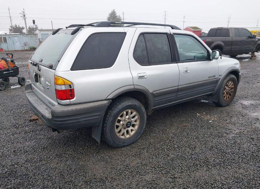 Photo 4 of 2000 Honda Passport EX/LX (VIN 4S6DM58W9Y4416440)