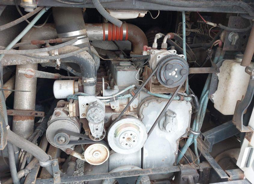 Photo 10 of 1994 Newmar Kountry STAR (VIN 4S7MT9K08RC012899)