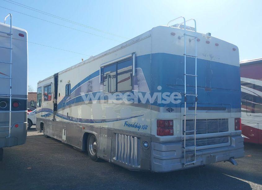 Photo 3 of 1995 Spartan Motors MOTORHOME (VIN 4S7MT9K0XSC017916)