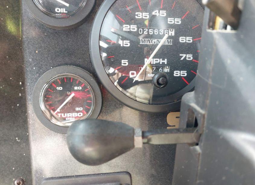 Photo 7 of 1998 Safari Motor HOME (VIN 4SLA8GN20W1109979)