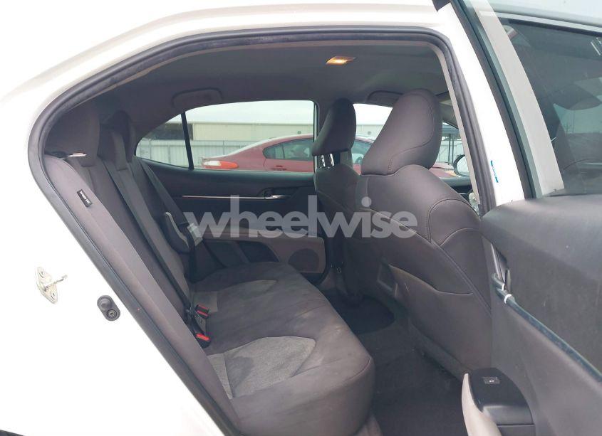 Photo 8 of 2020 Toyota Camry L (VIN 4T1A11AK4LU868681)