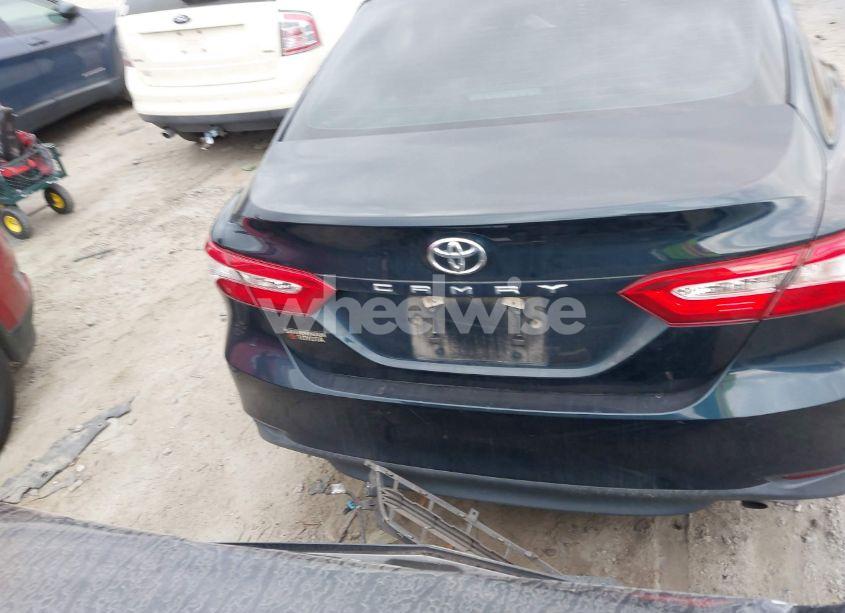 Photo 16 of 2020 Toyota Camry L (VIN 4T1A11AK6LU956695)