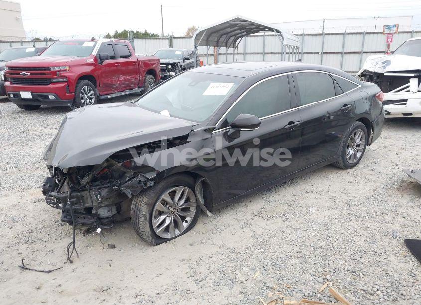 Photo 2 of 2021 Toyota Avalon XLE (VIN 4T1AZ1FB8MU057890)
