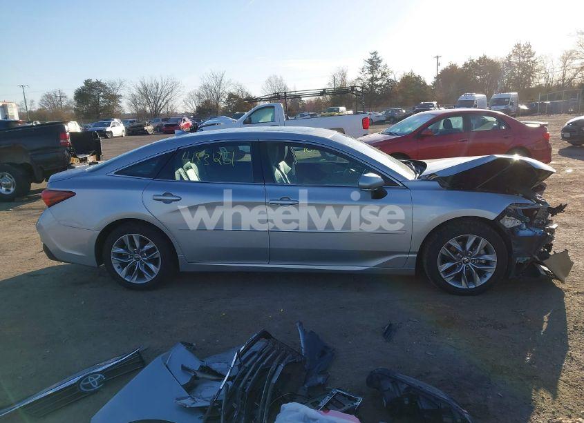 Photo 13 of 2022 Toyota Avalon XLE (VIN 4T1AZ1FBXNU085305)