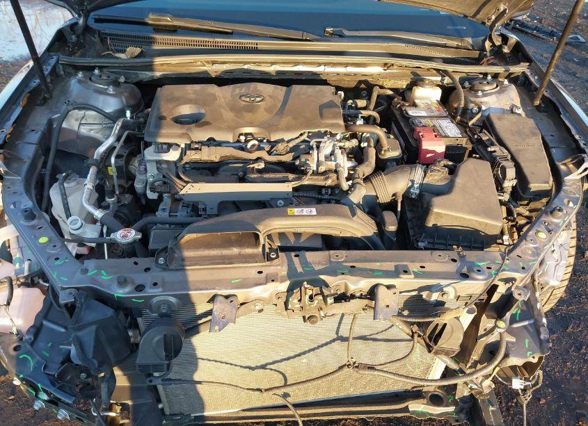 Photo 10 of 2018 Toyota Camry SE (VIN 4T1B11HK0JU032244)