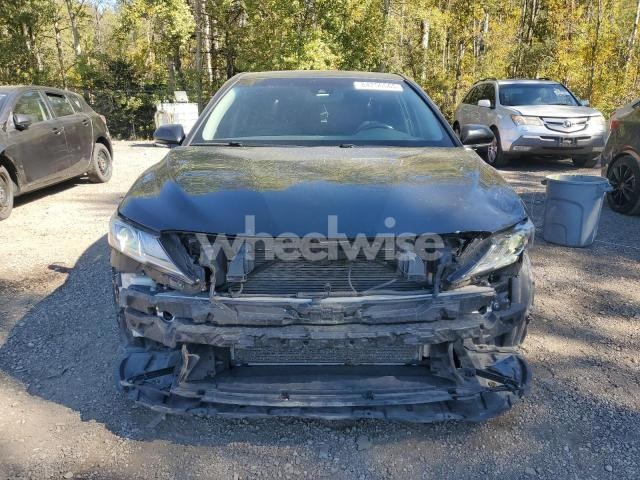 Photo 10 of 2018 TOYOTA CAMRY L (VIN 4T1B11HK0JU033233)