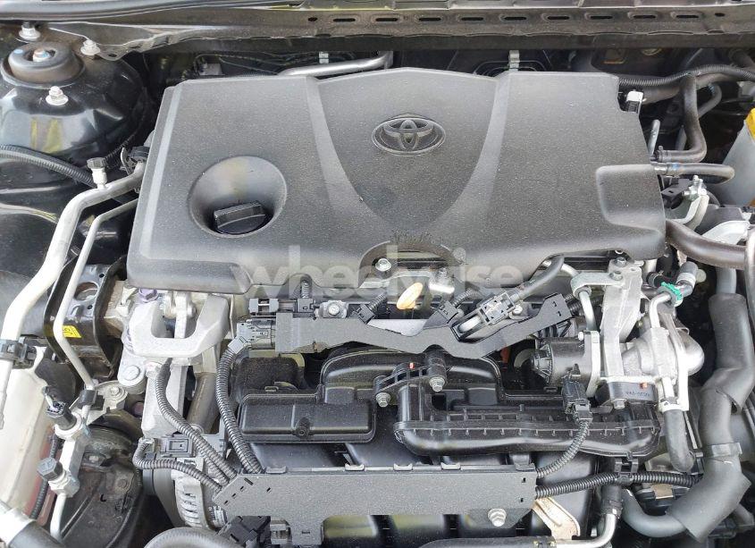 Photo 10 of 2018 Toyota Camry SE (VIN 4T1B11HK0JU039078)