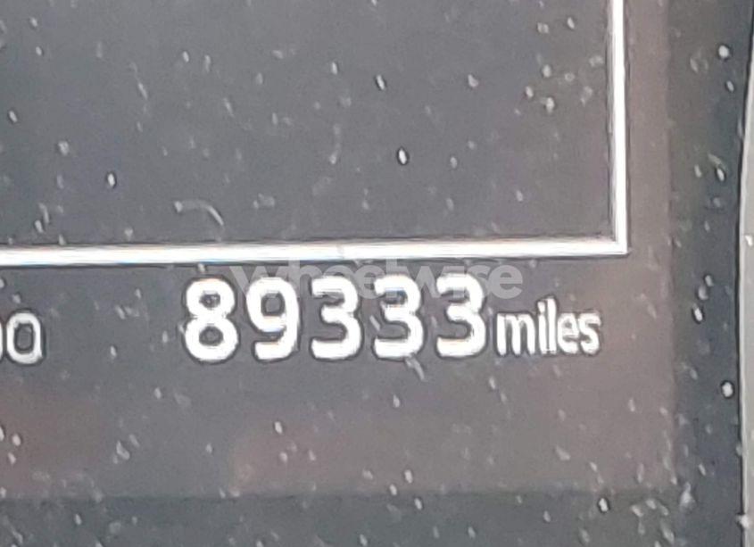 Photo 15 of 2018 Toyota Camry L (VIN 4T1B11HK0JU043244)