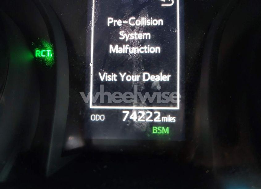 Photo 16 of 2018 Toyota Camry SE (VIN 4T1B11HK0JU055605)