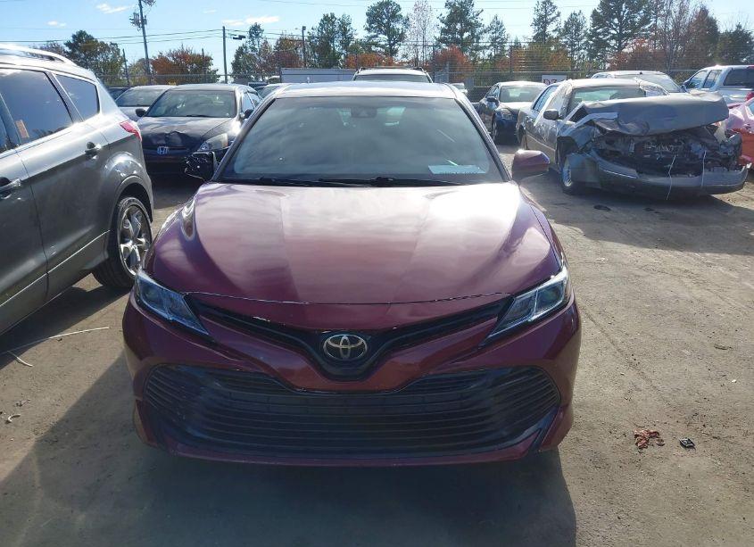 Photo 12 of 2018 Toyota Camry LE (VIN 4T1B11HK0JU078771)