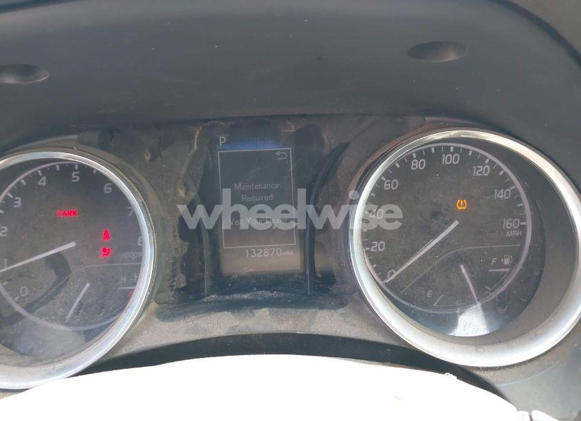 Photo 7 of 2018 Toyota Camry LE (VIN 4T1B11HK0JU088121)