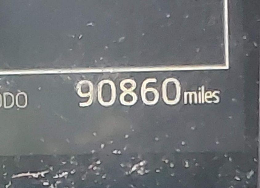 Photo 15 of 2018 Toyota Camry LE (VIN 4T1B11HK0JU101630)