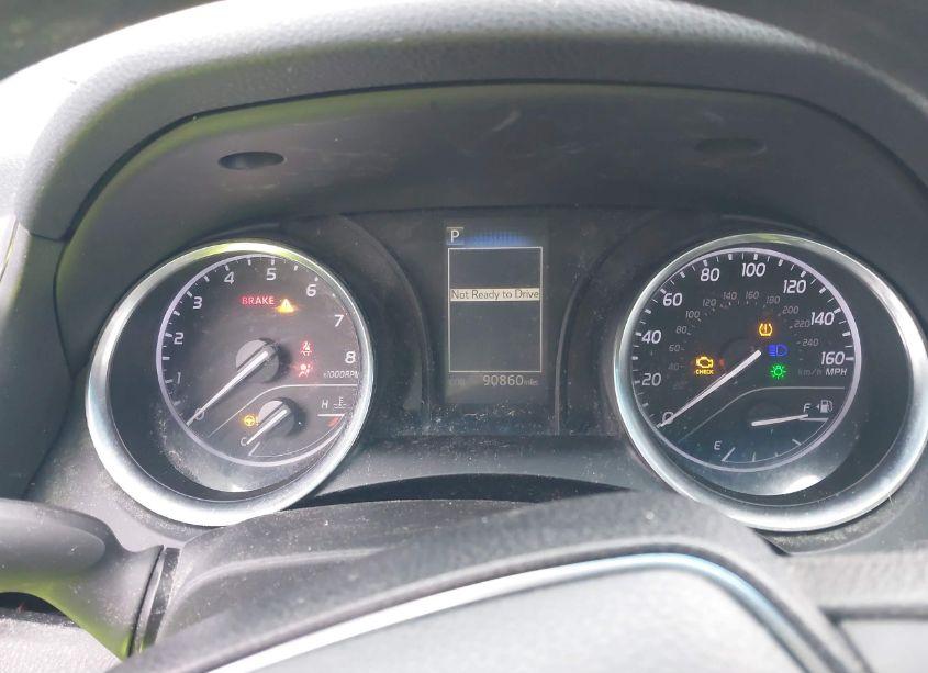 Photo 7 of 2018 Toyota Camry LE (VIN 4T1B11HK0JU101630)