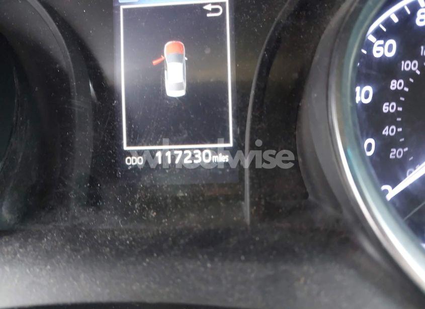 Photo 15 of 2018 Toyota Camry SE (VIN 4T1B11HK0JU109548)