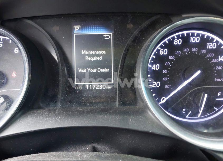 Photo 7 of 2018 Toyota Camry SE (VIN 4T1B11HK0JU109548)