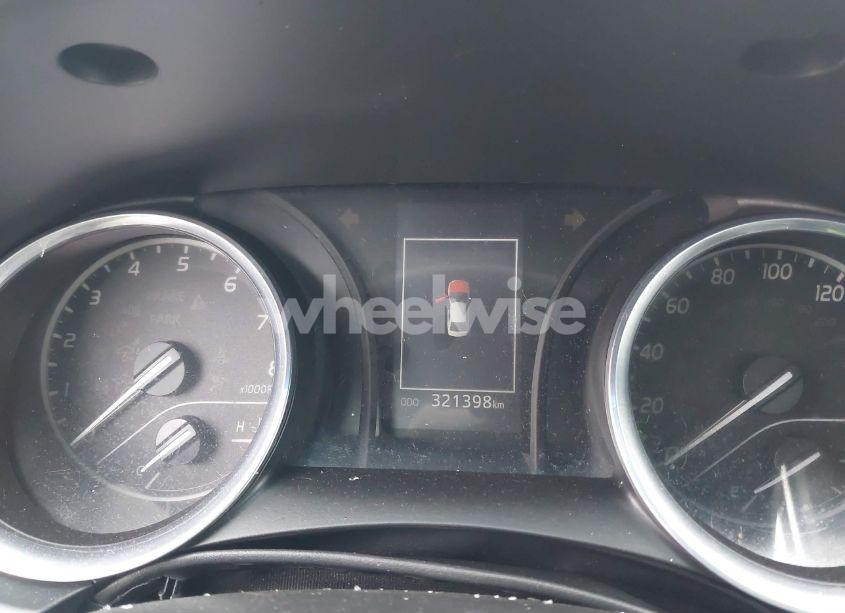 Photo 15 of 2018 Toyota Camry SE (VIN 4T1B11HK0JU152125)