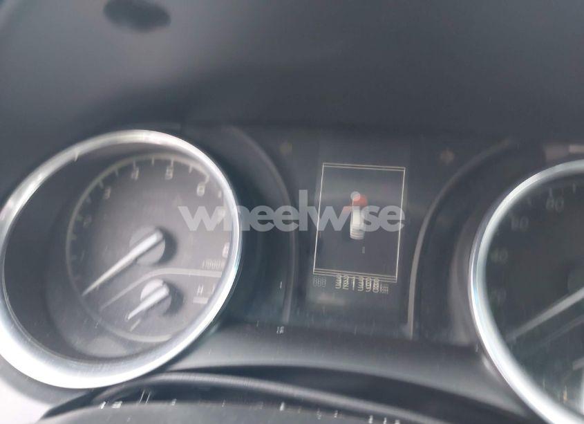 Photo 7 of 2018 Toyota Camry SE (VIN 4T1B11HK0JU152125)