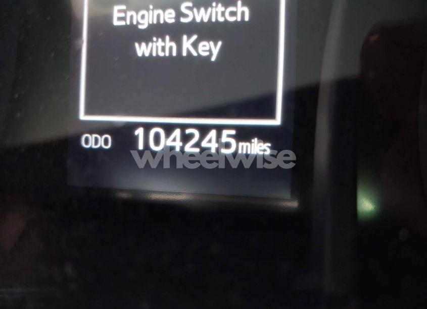 Photo 15 of 2018 Toyota Camry SE (VIN 4T1B11HK0JU559930)