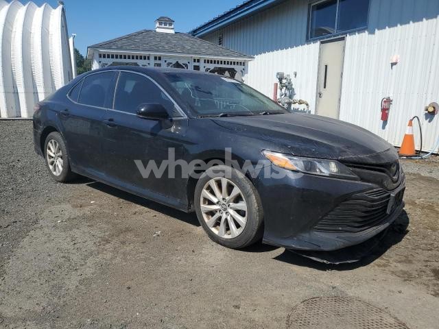Photo 3 of 2018 TOYOTA CAMRY L (VIN 4T1B11HK0JU560043)