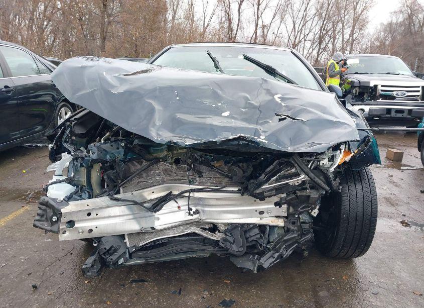 Photo 13 of 2018 Toyota Camry SE (VIN 4T1B11HK0JU584830)