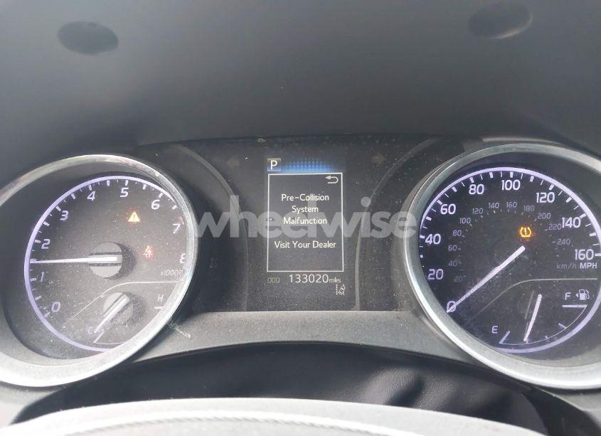 Photo 7 of 2018 Toyota Camry LE (VIN 4T1B11HK0JU650051)