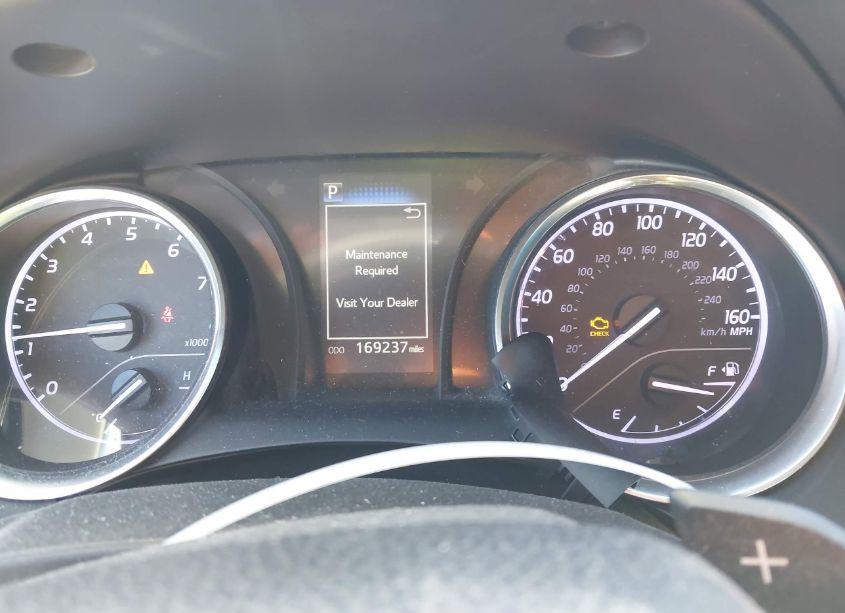 Photo 7 of 2018 Toyota Camry SE (VIN 4T1B11HK0JU650244)