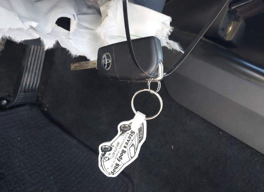 Photo 11 of 2018 Toyota Camry SE (VIN 4T1B11HK0JU655718)