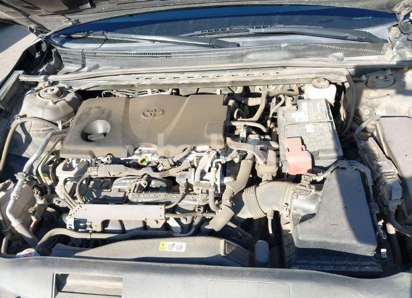 Photo 10 of 2018 Toyota Camry SE (VIN 4T1B11HK0JU667187)