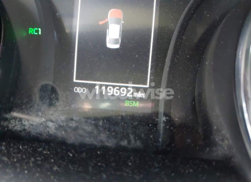 Photo 16 of 2018 Toyota Camry SE (VIN 4T1B11HK0JU667187)