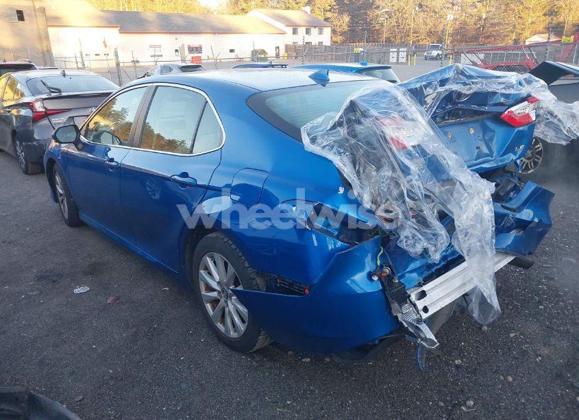 Photo 14 of 2019 Toyota Camry LE (VIN 4T1B11HK0KU159917)