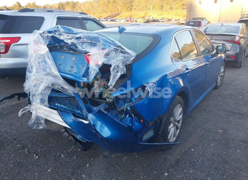 Photo 4 of 2019 Toyota Camry LE (VIN 4T1B11HK0KU159917)