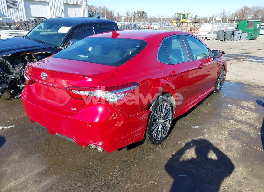 Photo 4 of 2019 Toyota Camry SE (VIN 4T1B11HK0KU196109)