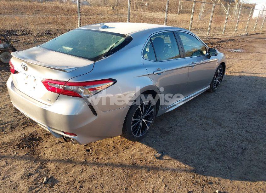Photo 4 of 2019 Toyota Camry SE (VIN 4T1B11HK0KU198765)