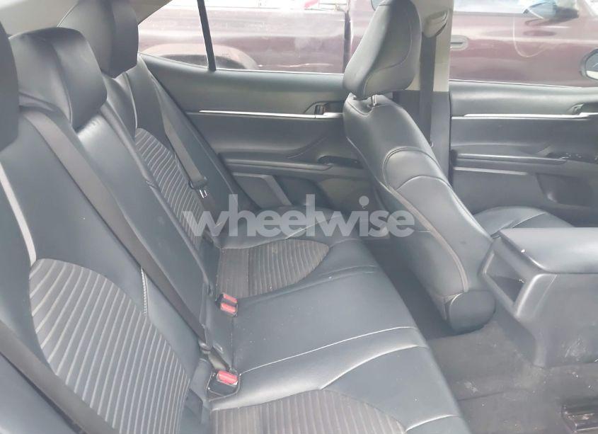 Photo 8 of 2019 Toyota Camry SE (VIN 4T1B11HK0KU200210)