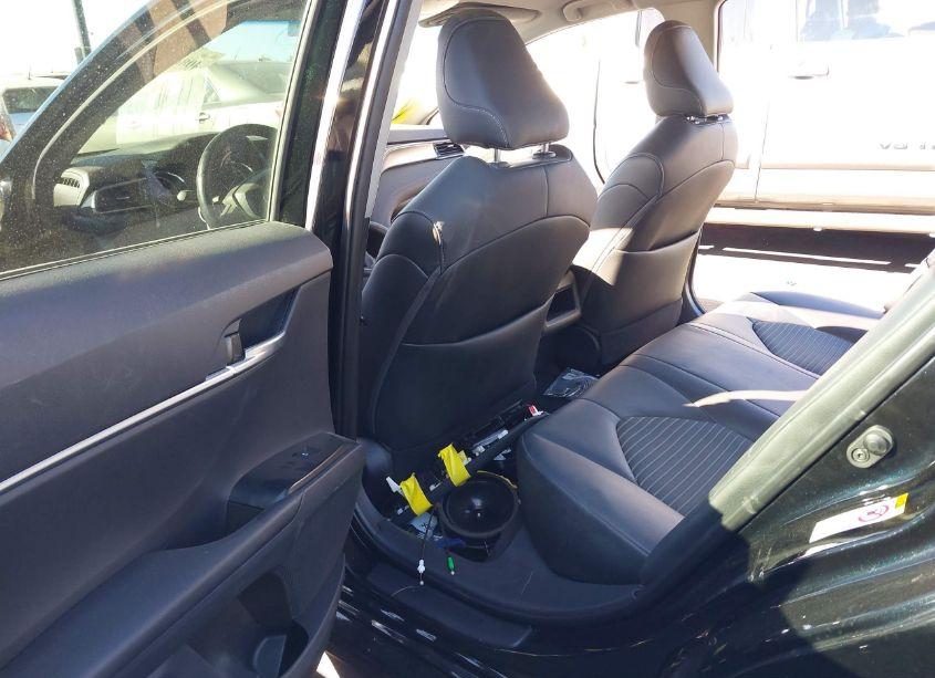 Photo 8 of 2019 Toyota Camry SE (VIN 4T1B11HK0KU245213)