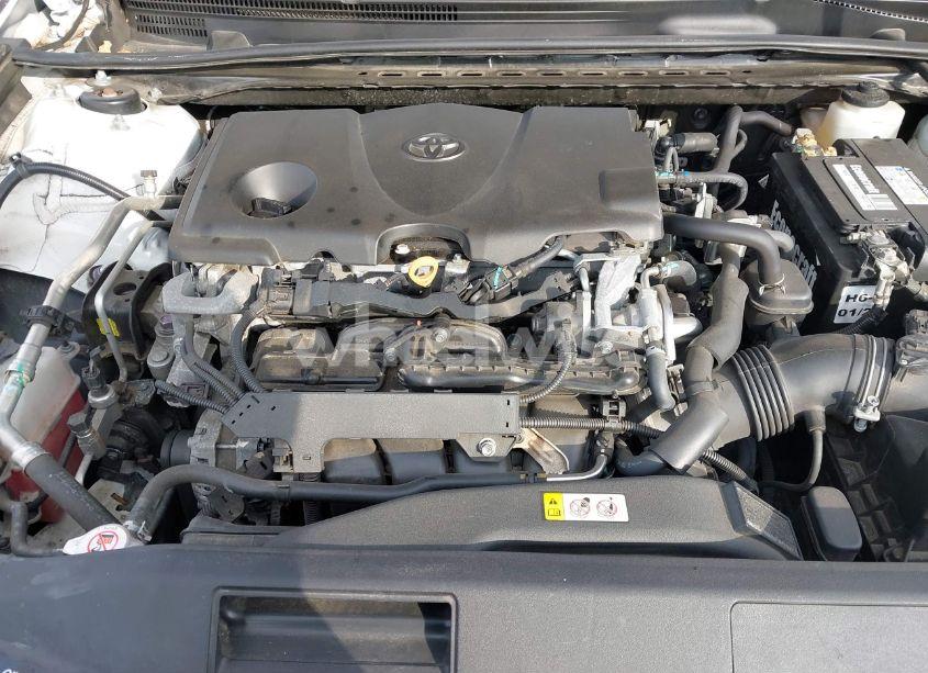 Photo 10 of 2019 Toyota Camry LE (VIN 4T1B11HK0KU253134)