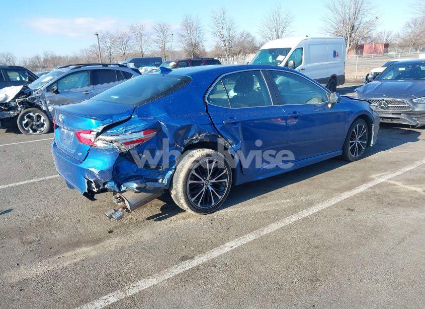 Photo 4 of 2019 Toyota Camry SE (VIN 4T1B11HK0KU257197)