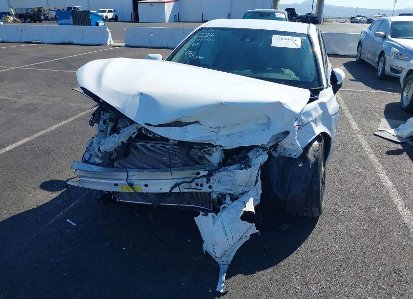 Photo 6 of 2019 Toyota Camry SE (VIN 4T1B11HK0KU684153)