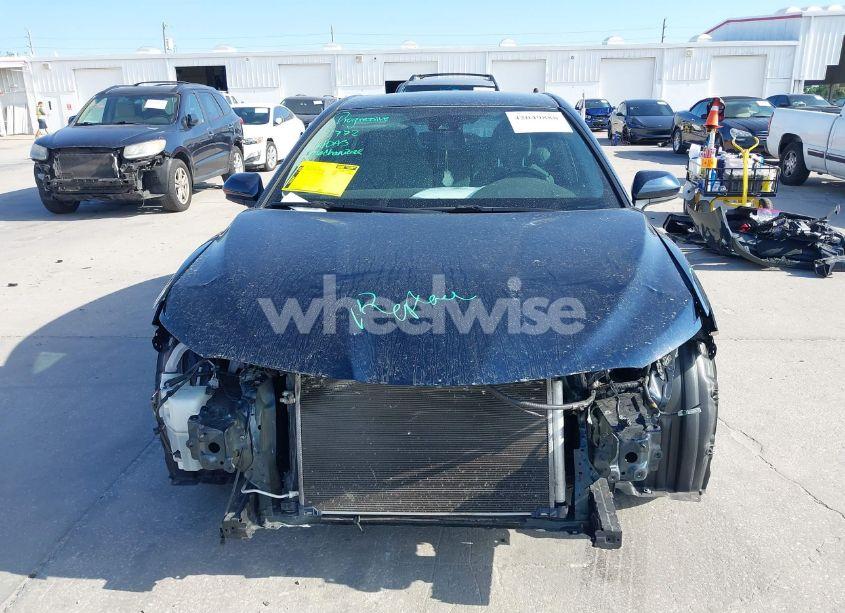 Photo 13 of 2019 Toyota Camry SE (VIN 4T1B11HK0KU697016)