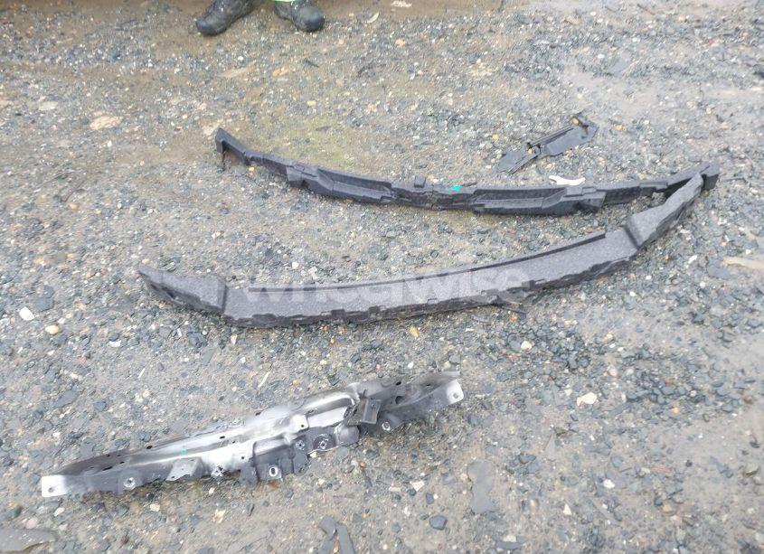 Photo 12 of 2019 Toyota Camry LE (VIN 4T1B11HK0KU698215)