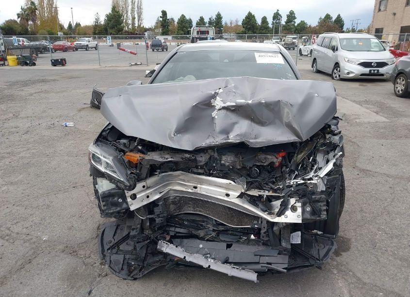 Photo 12 of 2019 Toyota Camry SE (VIN 4T1B11HK0KU714011)