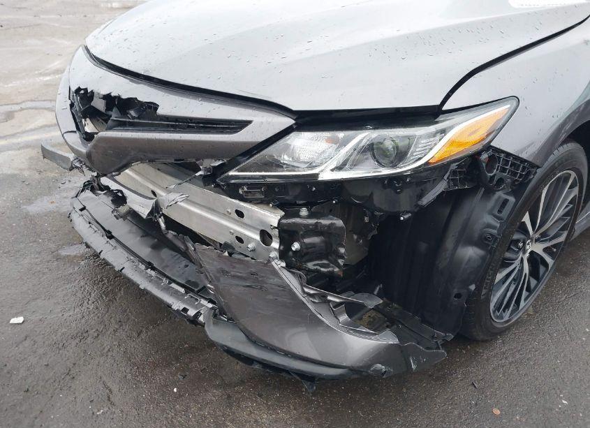 Photo 18 of 2019 Toyota Camry SE (VIN 4T1B11HK0KU719144)