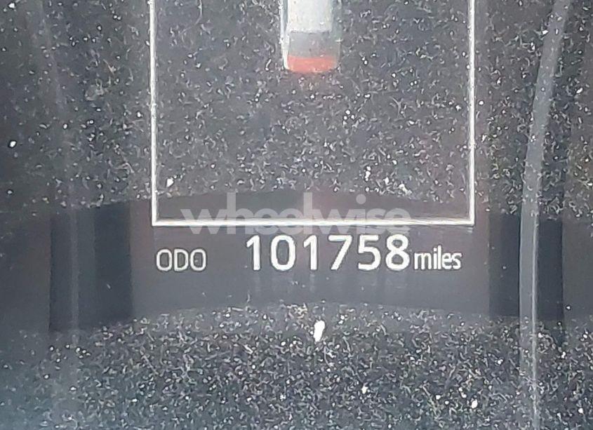 Photo 15 of 2019 Toyota Camry SE (VIN 4T1B11HK0KU729303)