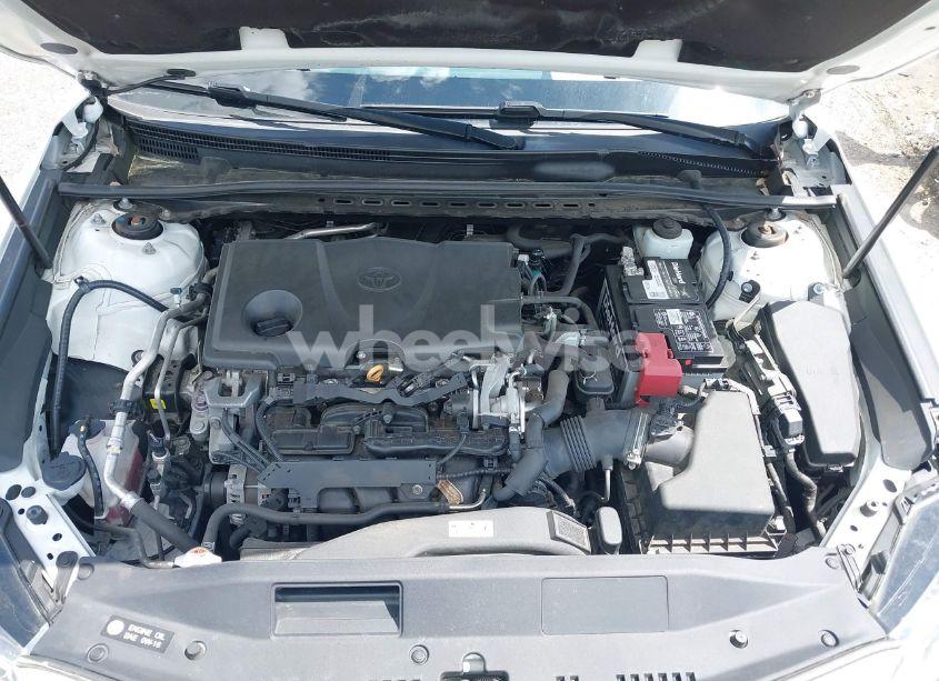 Photo 10 of 2019 Toyota Camry L/LE/XLE/SE/XSE (VIN 4T1B11HK0KU754797)