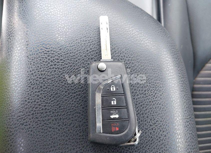 Photo 11 of 2019 Toyota Camry L/LE/XLE/SE/XSE (VIN 4T1B11HK0KU754797)