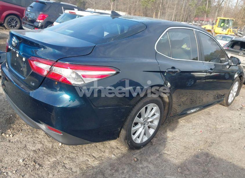 Photo 4 of 2019 Toyota Camry LE (VIN 4T1B11HK0KU759885)